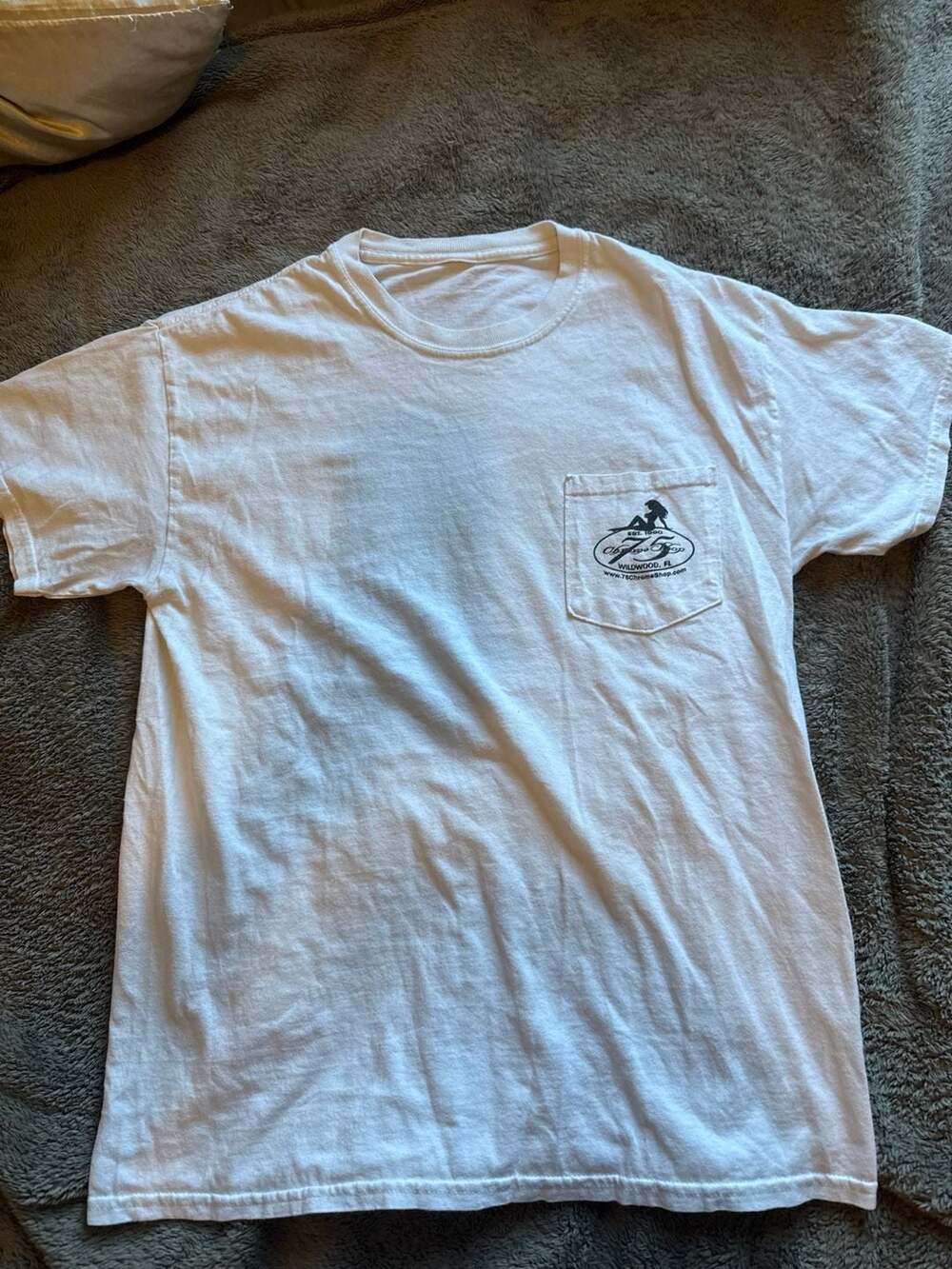 Vintage Graphic Pocket T-Shirt Size L White